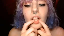 Cute obedient gamer girl Jade with hairy twat gets orgasm