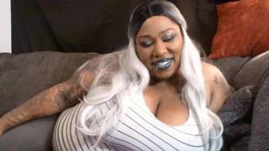 Charming pierced African BBW Reine Noire with giant tits